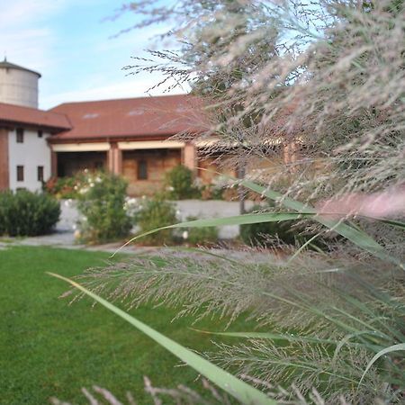 Agriturismo Tetto Garrone Cuneo Exteriör bild